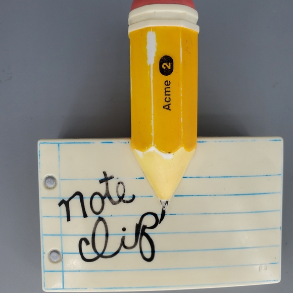 Note Clip Fridge Magnet Clip - Picture 2 of 6